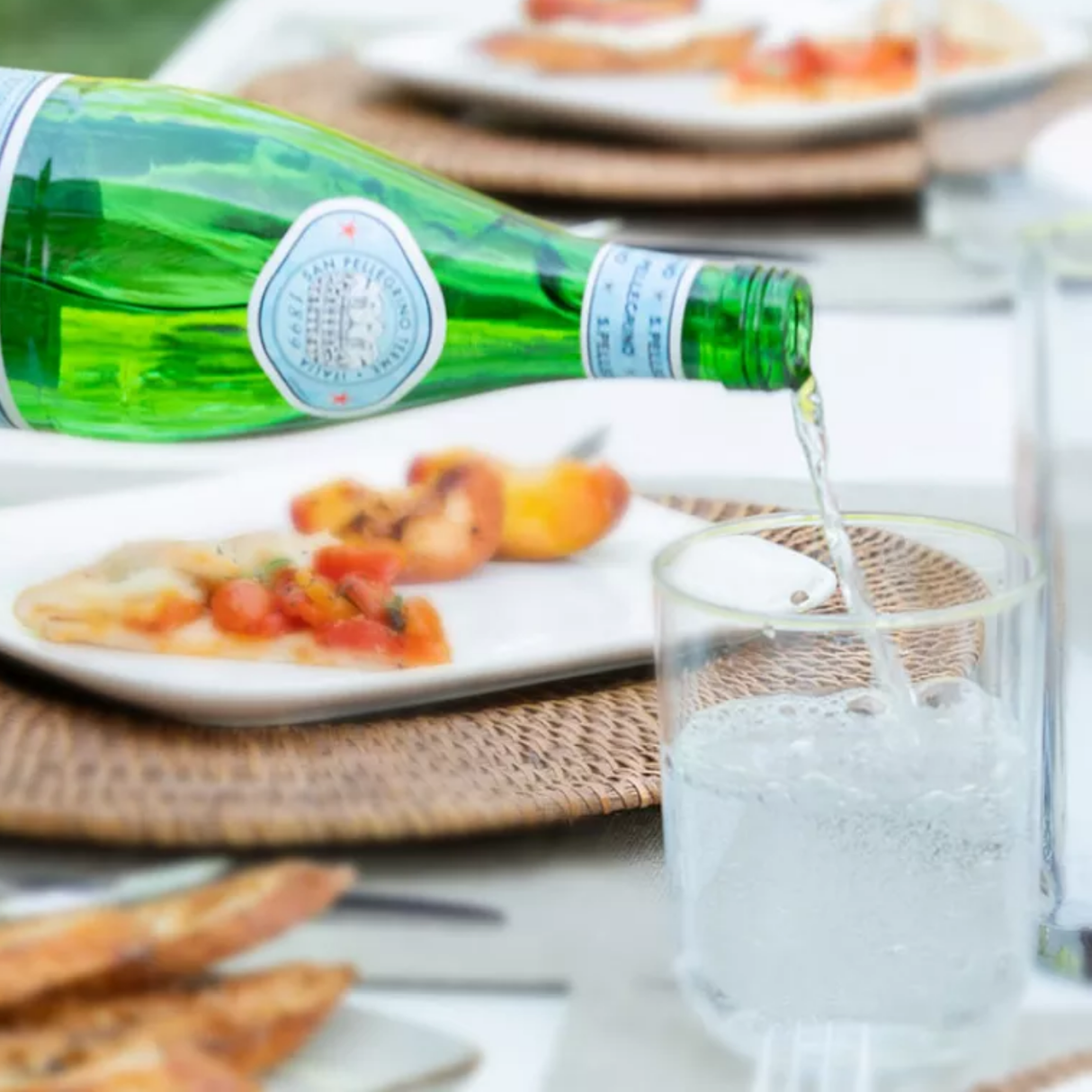 San Pellegrino Mineral Sparkling Water (Glass Bottle, 750ml)