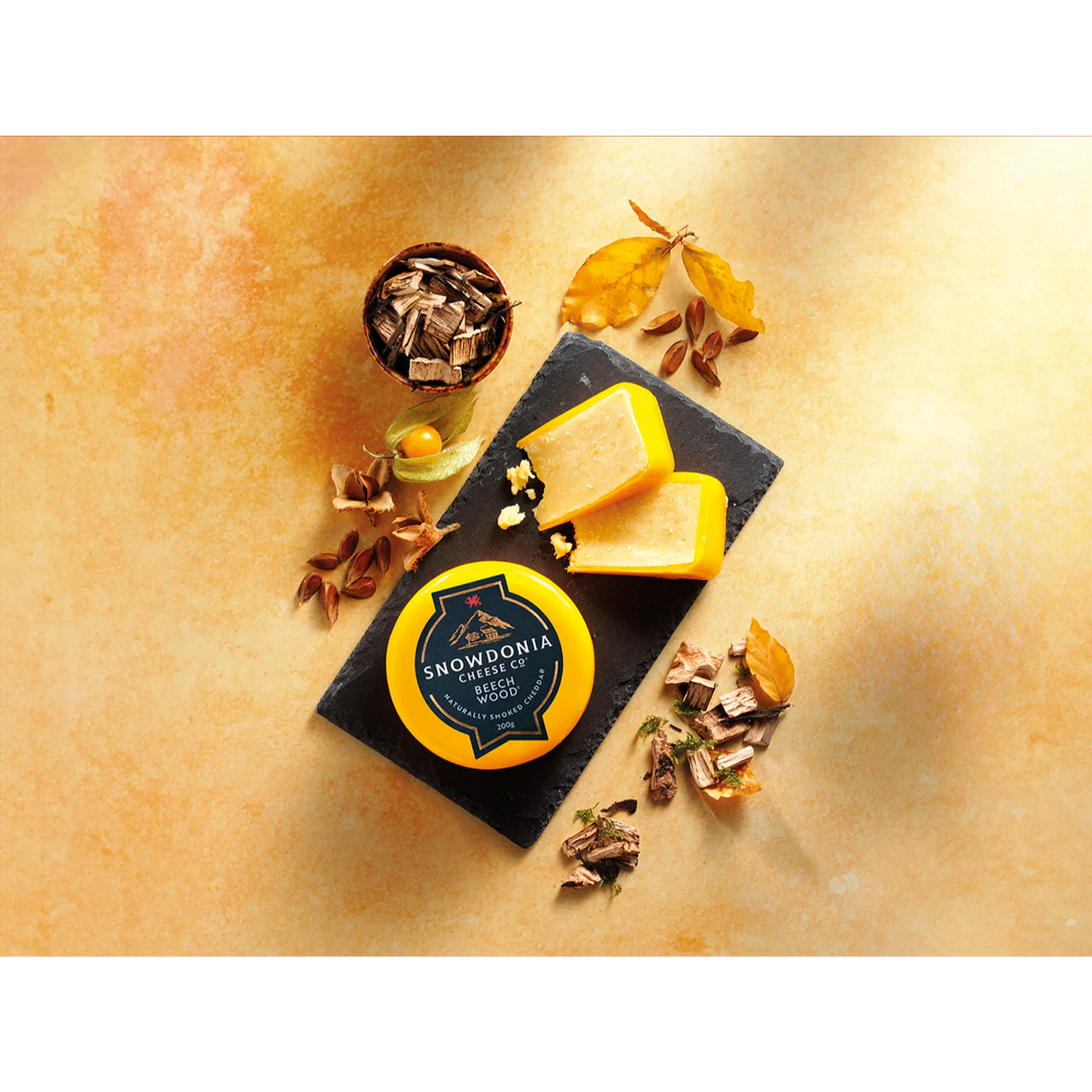 Snowdonia - Beech Wood (Naturally Smoked Creamy Cheddar , 200g)