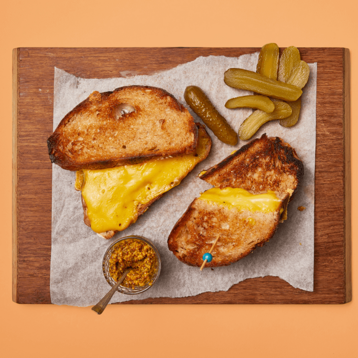 Nudairy Dairy-Free Shredded Cheddar (Chilled, 300g)